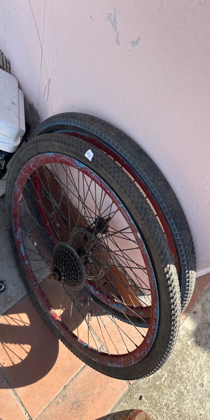 Par de Ruedas de Bicicleta Usadas