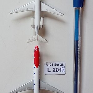 Lote de 2 Aviones a Escala 1/500: Edelweiss y Crossair (Herpa) - imagen 4