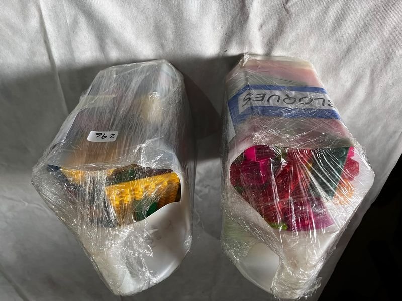 Dos Bidones con Bloques tipo LEGO