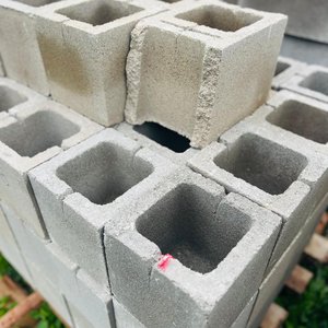 Lote de 75 Bloques de Construcción de Concreto - imagen 3