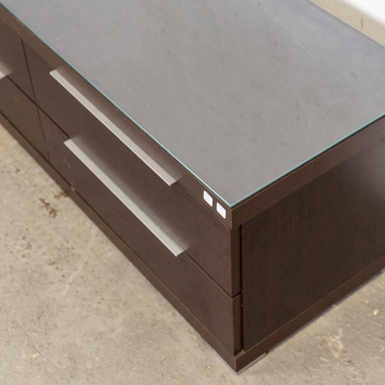 Rack de TV con cuatro cajones: Un almacenamiento elegante y funcional - imagen 2