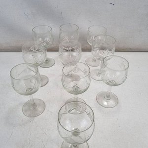 Juego de 10 Copas de Cristal con Diseño Esmerilado - imagen 2