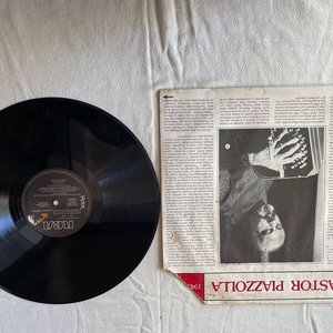 Lote anterior: Disco de Vinilo Astor Piazzolla RCA Victor