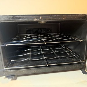 Heladera de Vinos Emerson 110V - imagen 3