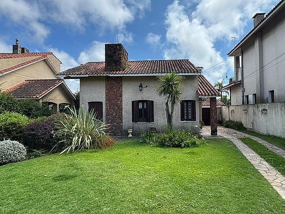 Item 31718 - Image 0