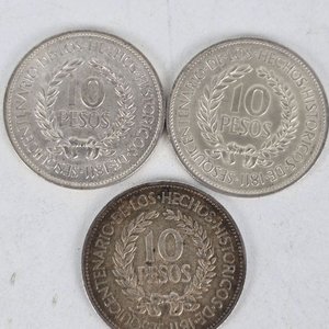 3 Monedas de Plata "El Gaucho Héroe Nacional" Uruguay 1961 - imagen 2
