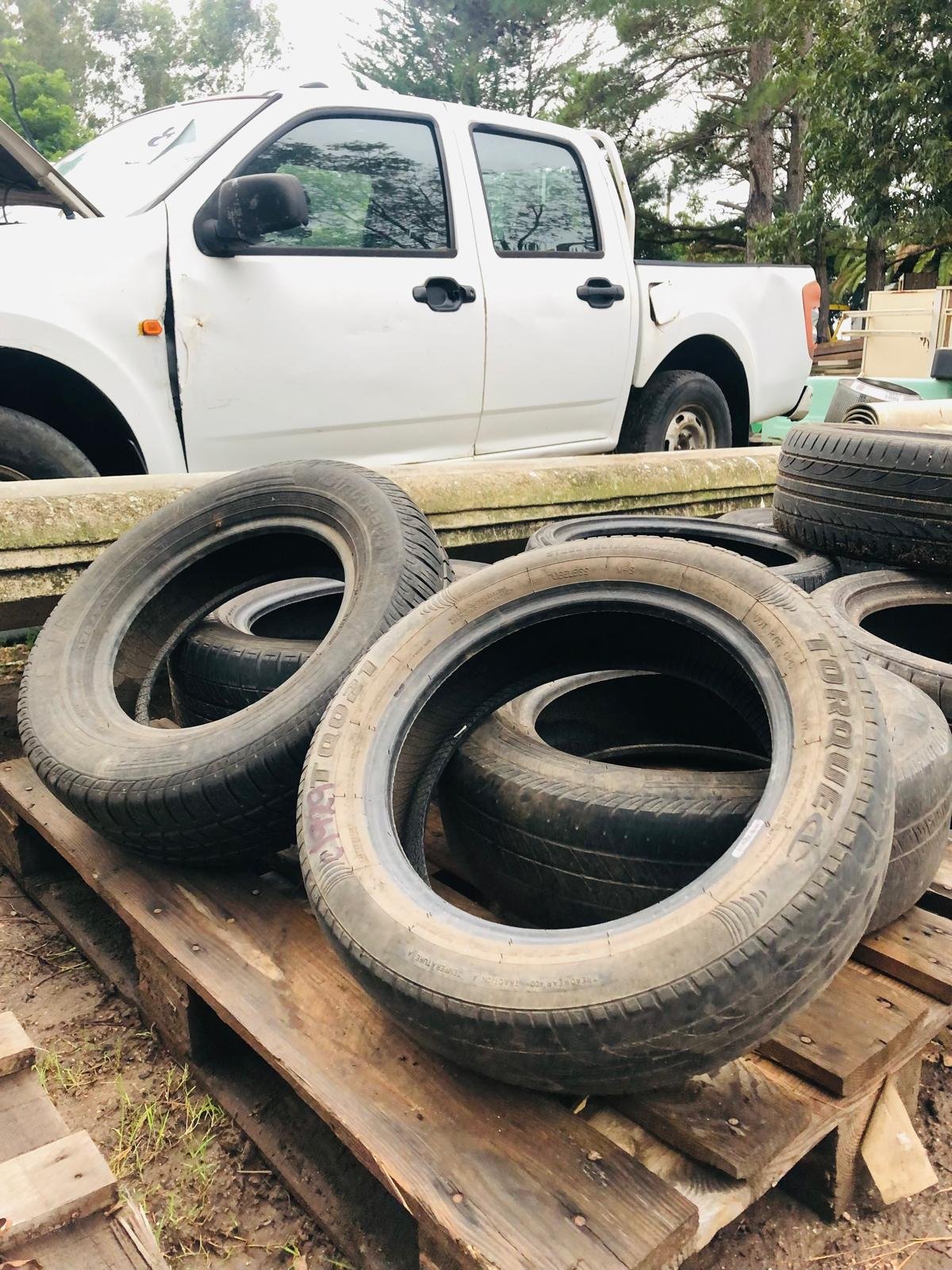 Lote de 4 Cubiertas Usadas para Vehículos