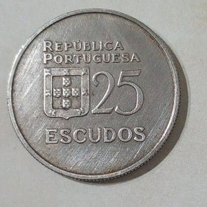 Moneda de 25 Escudos de Portugal, 1980 - imagen 2
