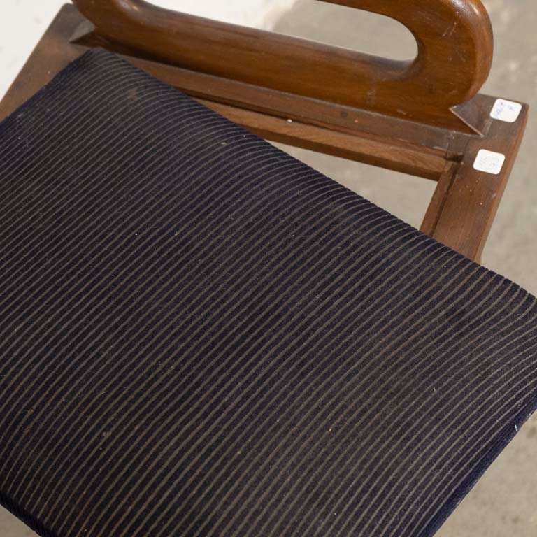 Item 2101998 - Image 2