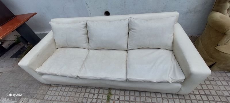 Sofá de tres cuerpos blanco - imagen 4