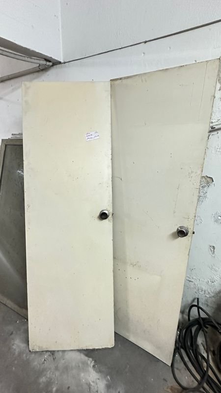 Puertas de almacenamiento para utilidad - imagen 1