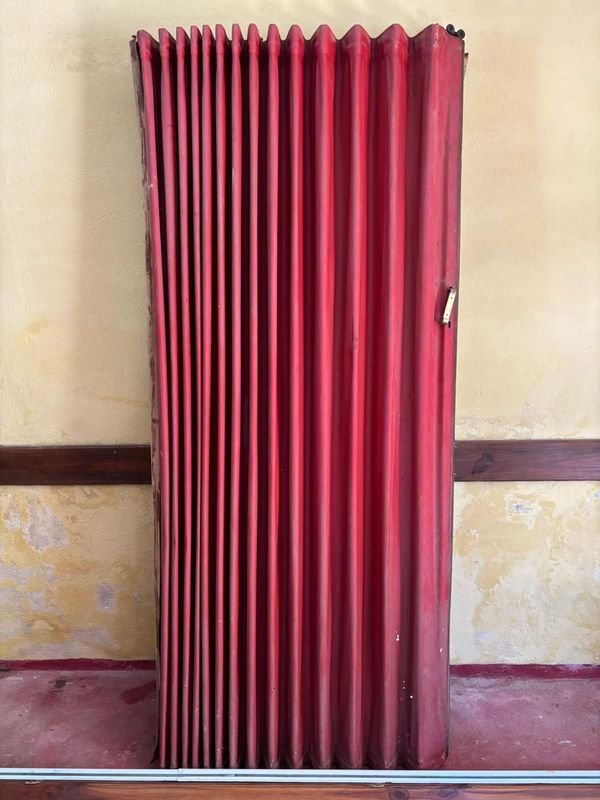 Item 889484 - Image 1