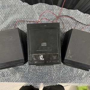 Equipo de Música Panavox con Radio FM/AM, CD y Parlantes - imagen 4