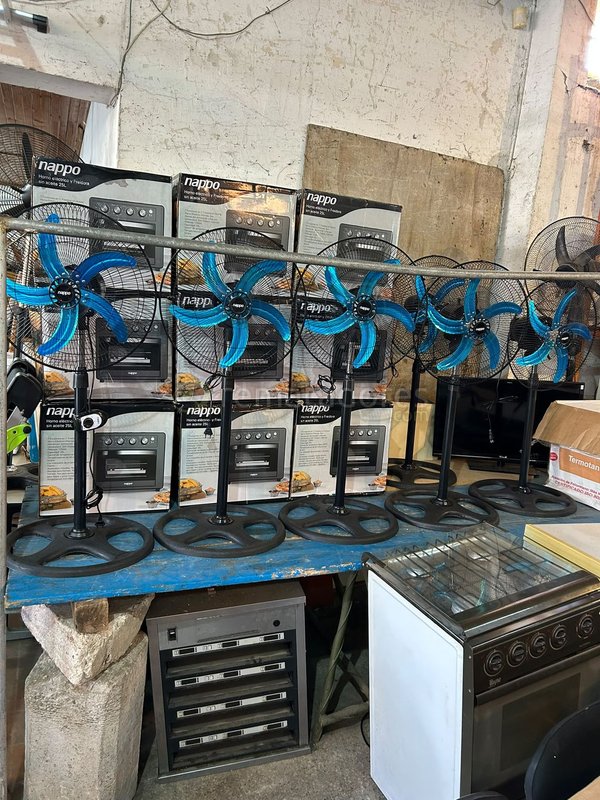 Lote de 6 Ventiladores Napo con Base y Rejilla Azul