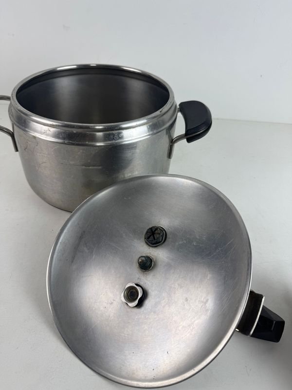 Item 884690 - Image 2