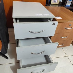 Mueble Archivador Metálico Gris con 3 Cajones - imagen 3