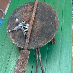 Lote siguiente: Disco de Arado con Utensilios