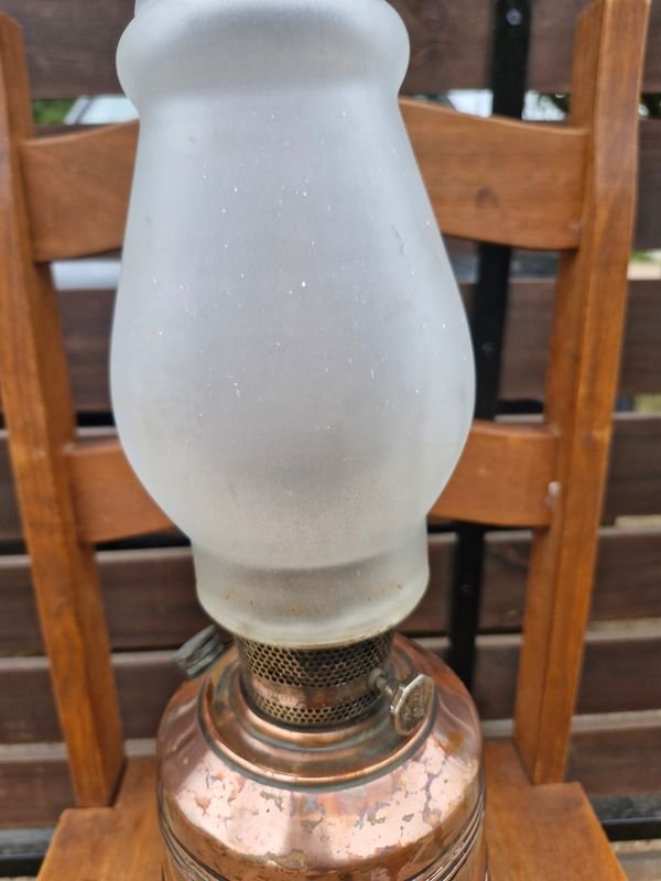Lámpara de Aceite Antigua con Sombrilla de Vidrio Frogado - imagen 2