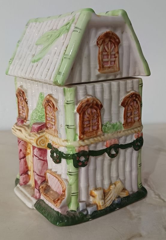 Item 868725 - Image 1