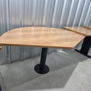 Lote de escritorios modulares esquineros y rectos - imagen 17