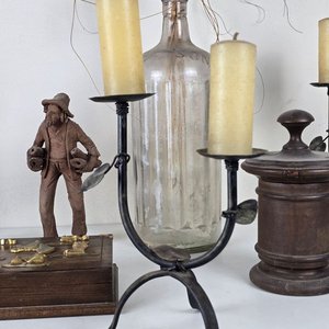 Conjunto Decorativo: Figuras, Candelabros y Recipientes - imagen 5