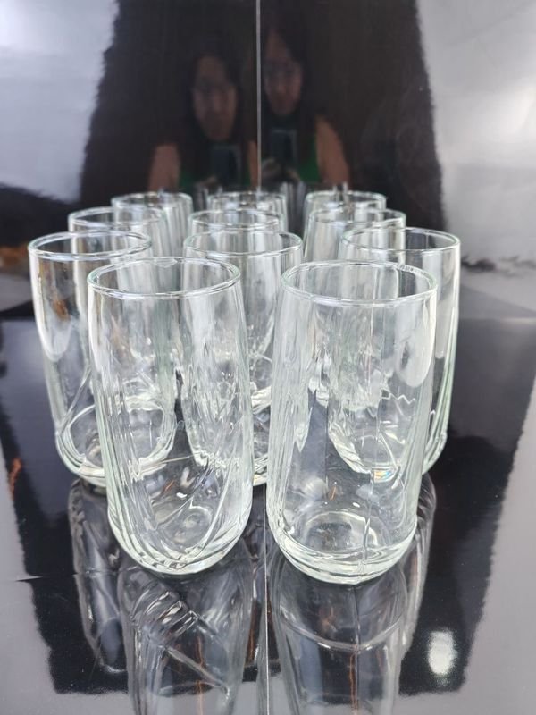 Lote anterior: Vasos de cristal transparente