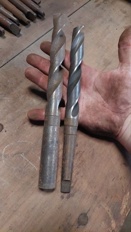 Herramientas de mano antiguas - imagen 3
