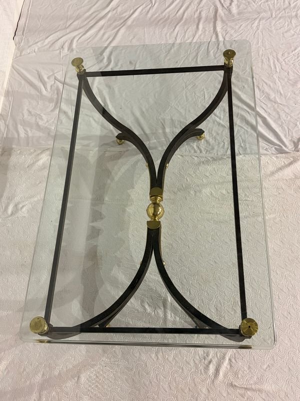 Mesa de Centro Clásica: Hierro Forjado, Bronce y Vidrio Biselado - imagen 1