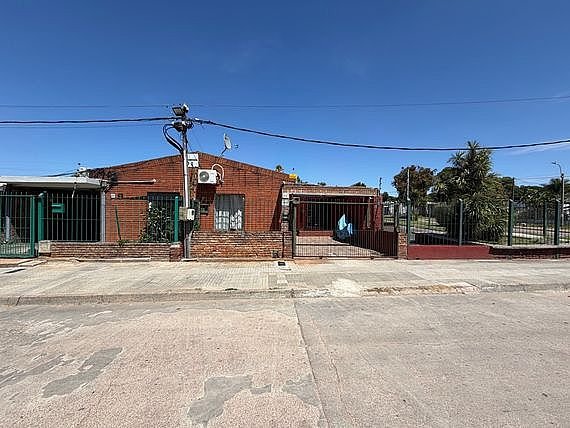 Item 31783 - Image 0