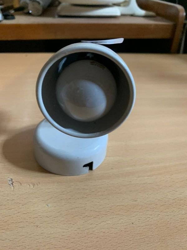 Lámpara con base y sombrero ajustable - imagen 2