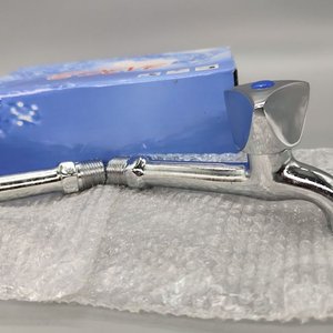 Juego de 2 Canillas Cromadas para Baño o Cocina, Entrada 1/2" - imagen 3