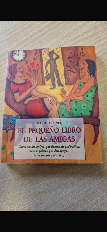 Lote anterior: Libro de Amigas con Ilustración Colorida