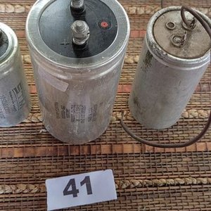 Lote siguiente: Lote de 3 Capacitores Electrónicos