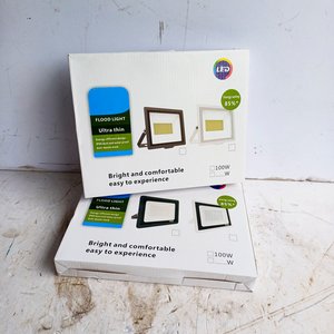 Lote anterior: 2 Focos LED 100W para Exteriores