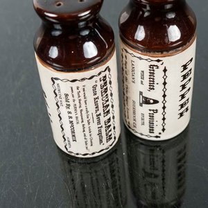 Salero y Pimentero de Loza "Persian Balm" Antiguos - imagen 2