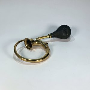 Lote anterior: Adorno Antiguo de Bronce: Bocina de Cachila con Detalles Espiralados