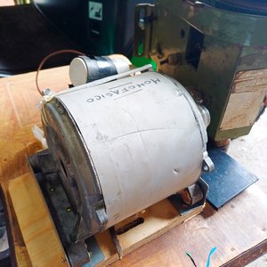 Taladro de Pie Monofásico con Motor Eléctrico - imagen 4