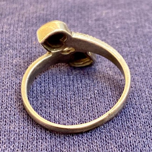 Anillo de plata con marquesitas y piedras color negro - imagen 3