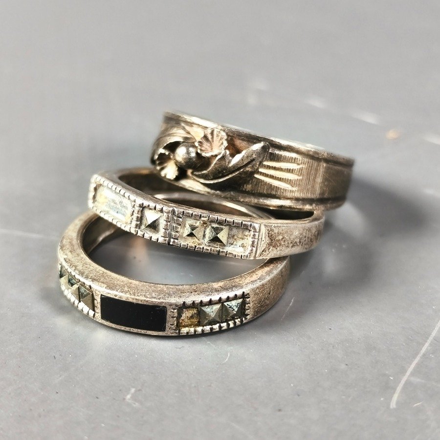 Item 16362 - Image 0