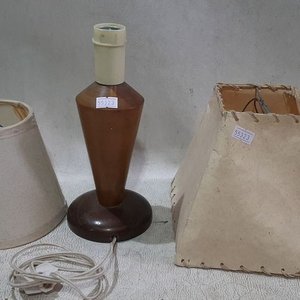 Lámparas de Mesa con Base de Loza y Madera - imagen 2