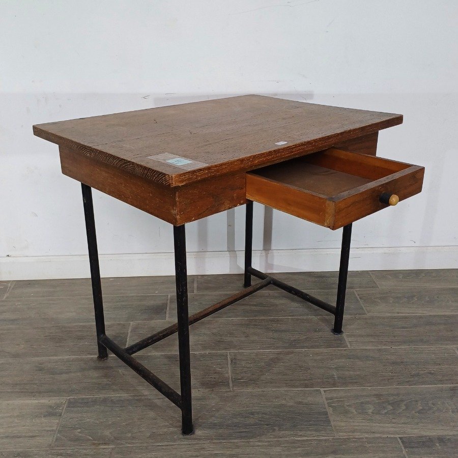 Mesa con cajón y base metálica - imagen 5