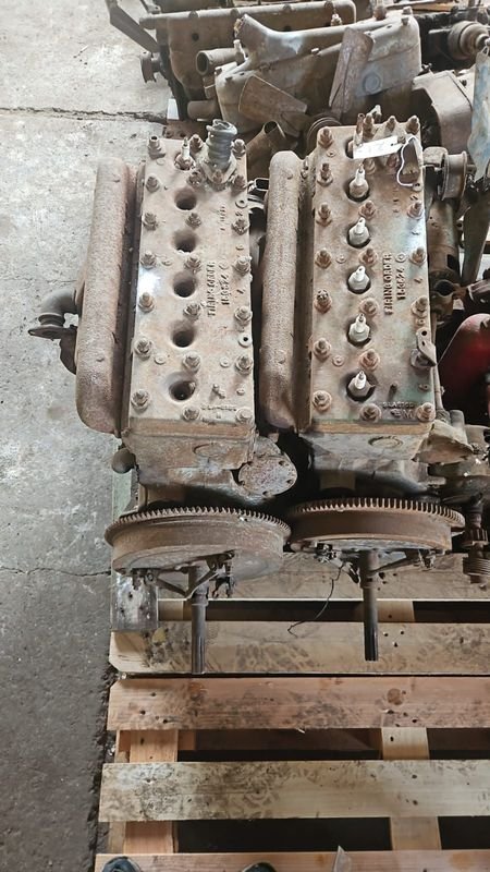 Motor Rugby 6 Cilindros Antiguo (1924-1928) con Dinamo y Arranque