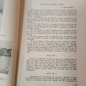 Libro "Aportes para la Historia de la Fuerza Aérea Uruguaya" - Montevideo, 1974 - imagen 12