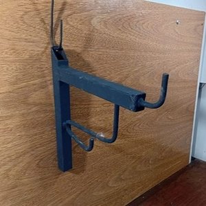 Par de Ménsulas de Herrería Artesanal para Colgar Macetas - imagen 2