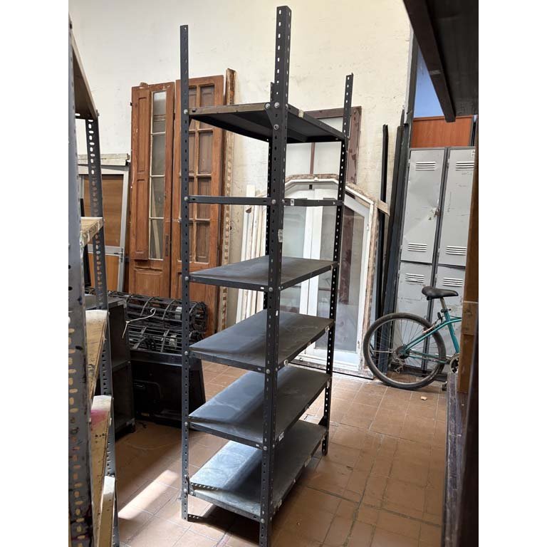 Item 2102469 - Image 0