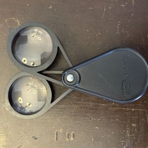 Lupa Plegable con Dos Lentes y Caja Original - imagen 4