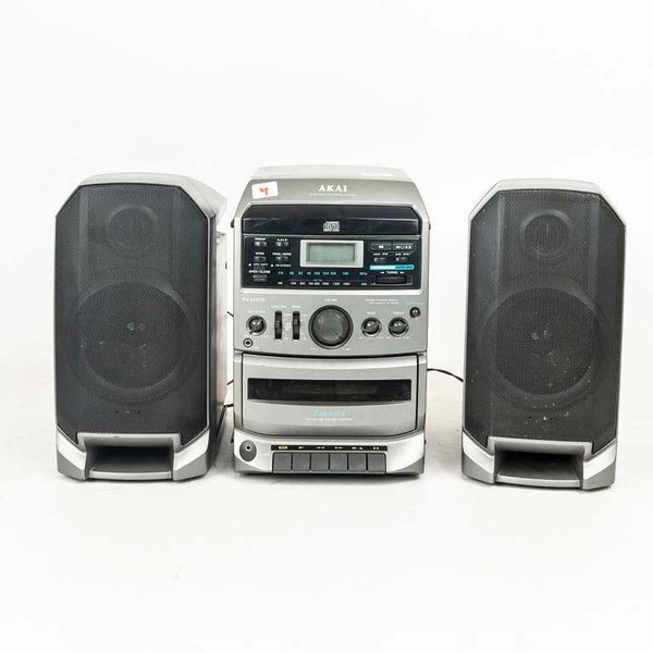 Equipo de Música Akai con Doble Parlante - imagen 1