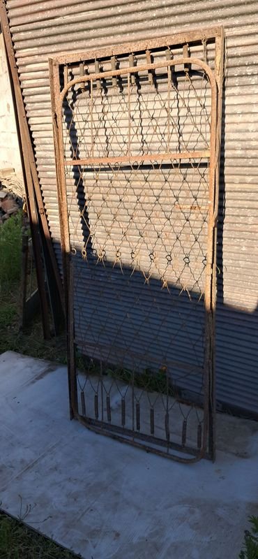 Item 881094 - Image 2