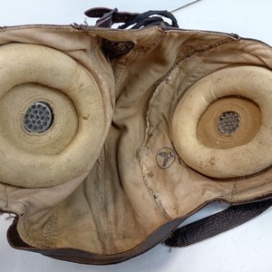Casco de Piloto Americano Segunda Guerra Mundial Modelo A-11 con Auriculares - imagen 6