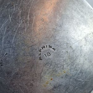 Conjunto de 3 Ollas de Aluminio Alfrisa con Tapa - imagen 4